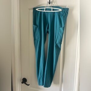 Teal lululemon leggings